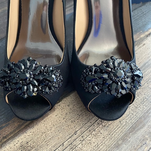 Badgley Mischka shoes - Picture 4 of 5